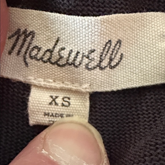 Madewell Black Long-Sleeve Crew Top with Chest Pocket - Picture 3 of 3